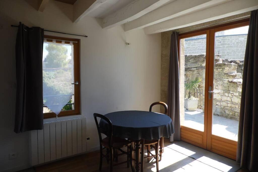 Maisonnette 40 m² avec parking privé Doue-en-Anjou Extérieur photo