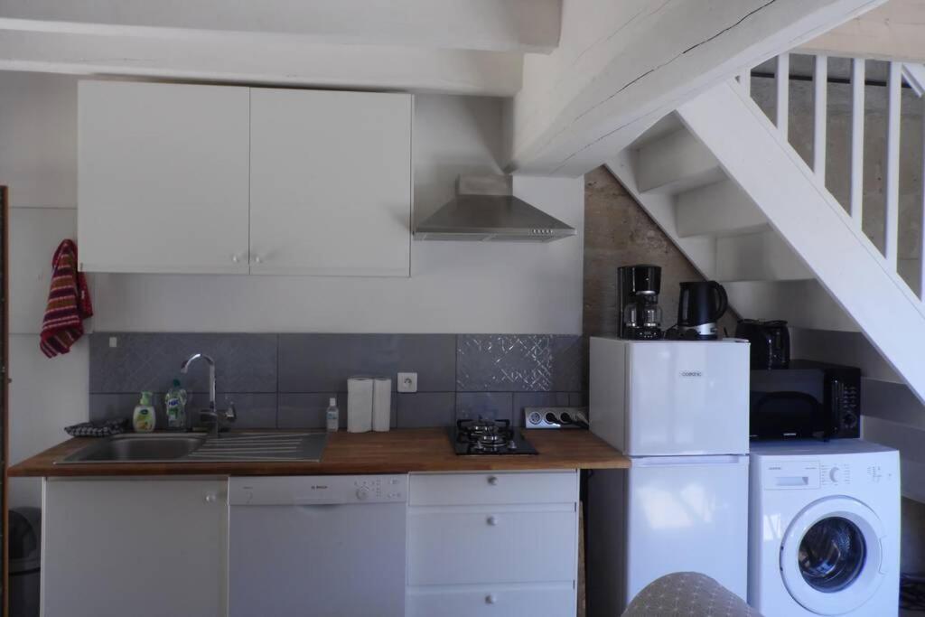 Maisonnette 40 m² avec parking privé Doue-en-Anjou Extérieur photo